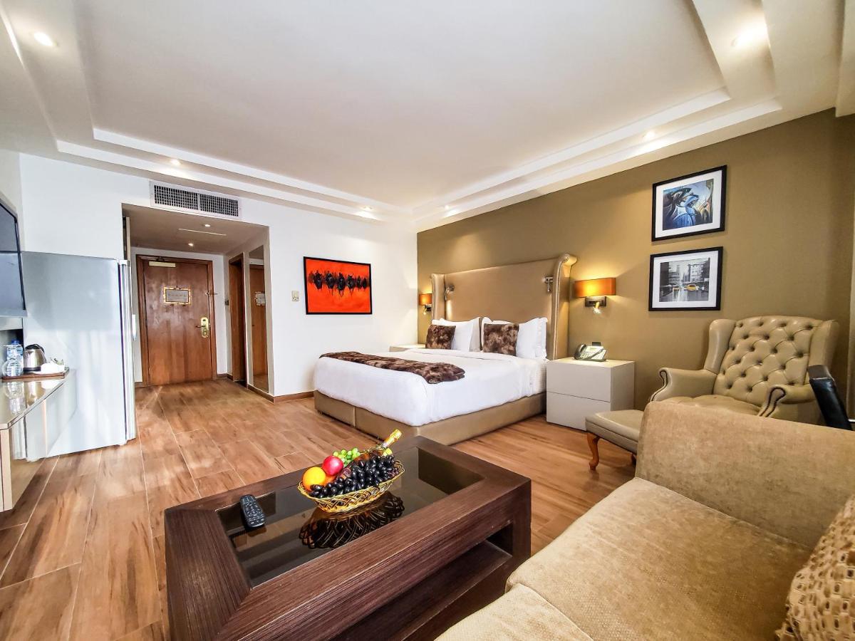 Victoria Crown Plaza Hotel Lagos Buitenkant foto