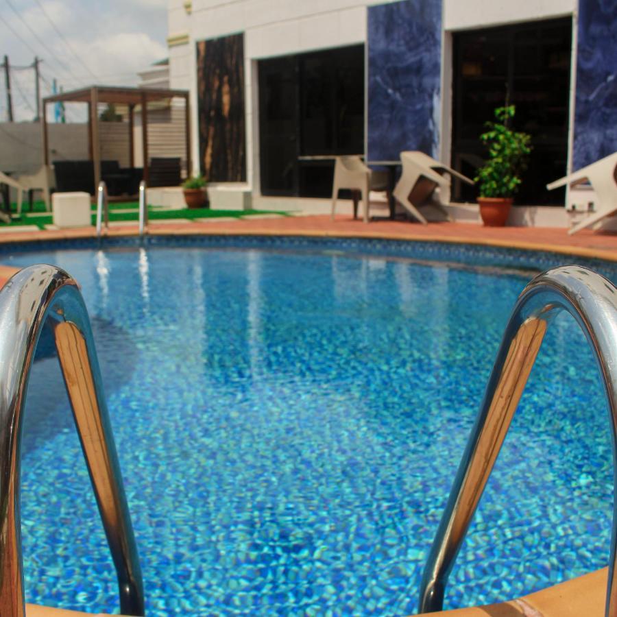Victoria Crown Plaza Hotel Lagos Buitenkant foto